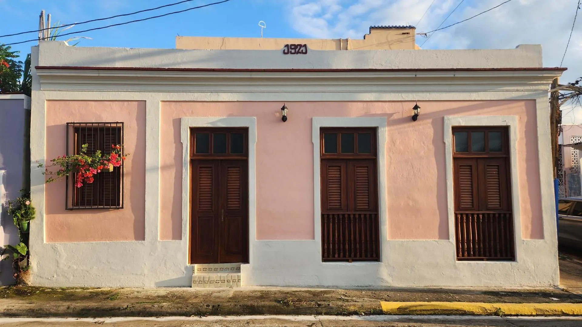 הוילה מנאטי Casa 1921